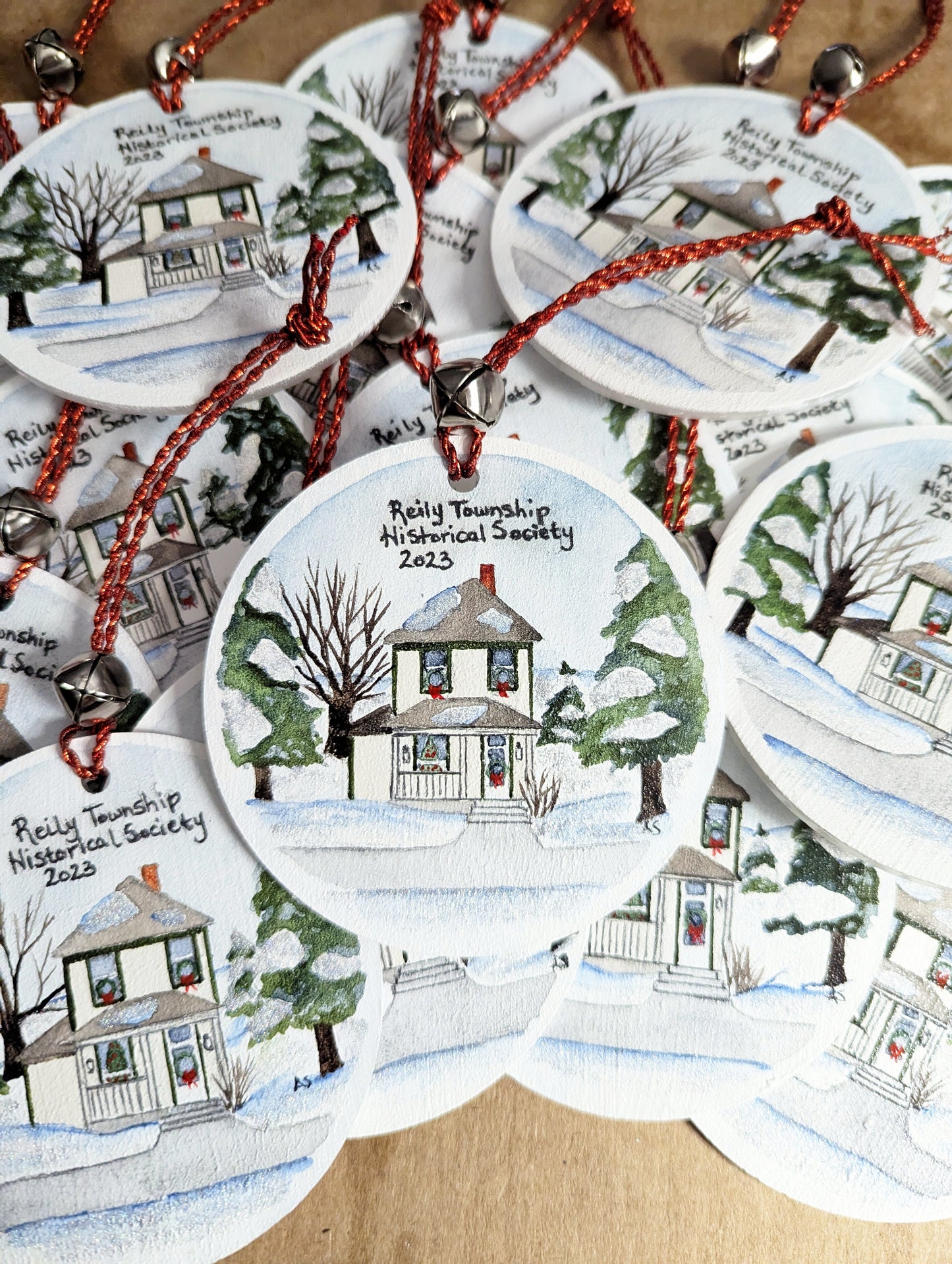 Custom Ornament Commission and Fundraisers